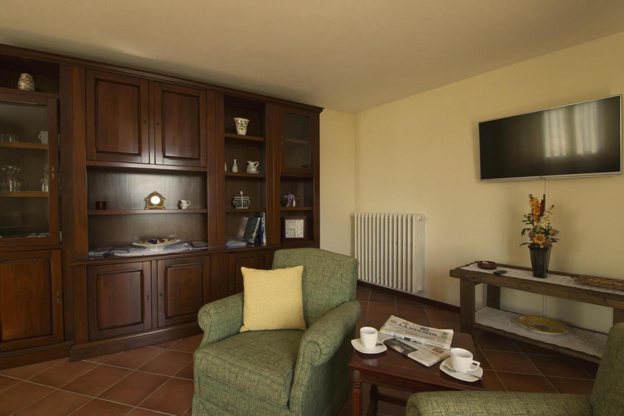 The Cottage On The Lake - Happy Rentals Baveno Dış mekan fotoğraf