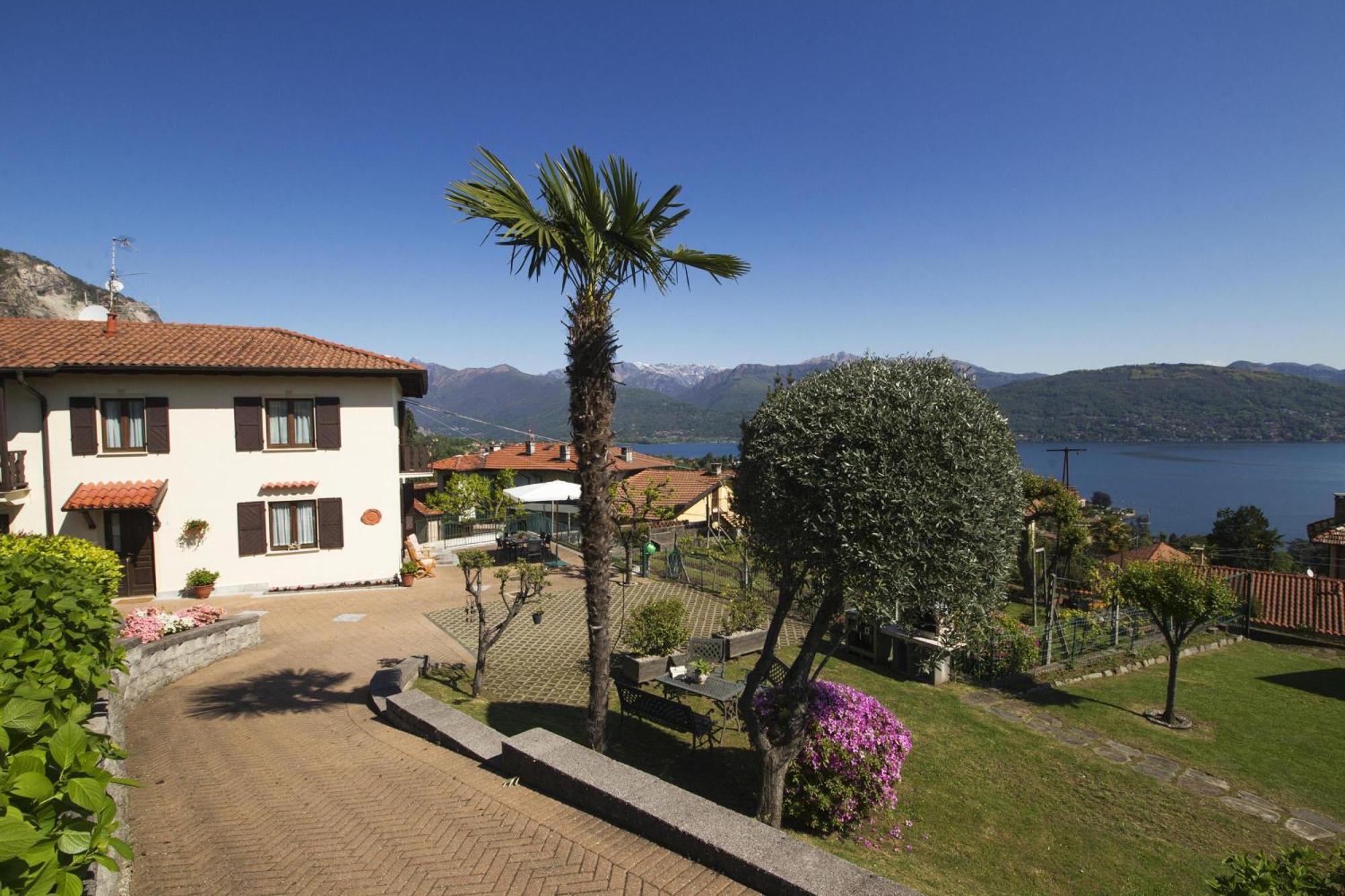 The Cottage On The Lake - Happy Rentals Baveno Dış mekan fotoğraf